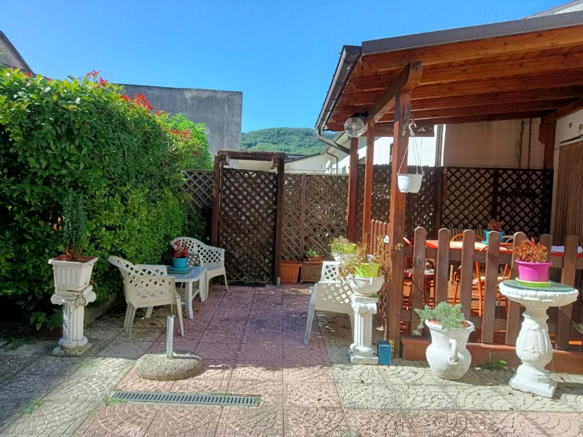Villa La Casa Nel Borgo Forlì del Sannio Exterior foto